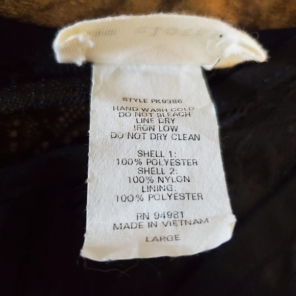 NWOT One Clothing Lace Romper - Picture 7 of 7